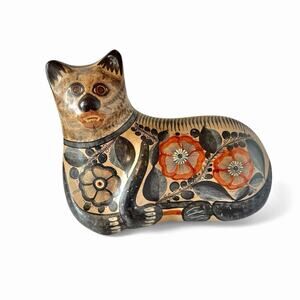 Vintage Tonala Mexican Pottery Figure Cat Signed Solis Mexico 8" x 11" Statue